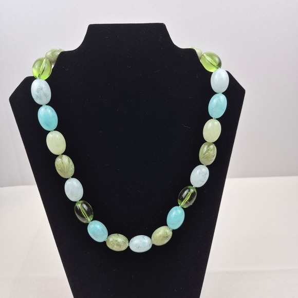 Joan Rivers Jewelry - Joan Rivers NWOT 20" Beaded‎ Necklace Green Blue Oval Resin Beads Coastal Resort